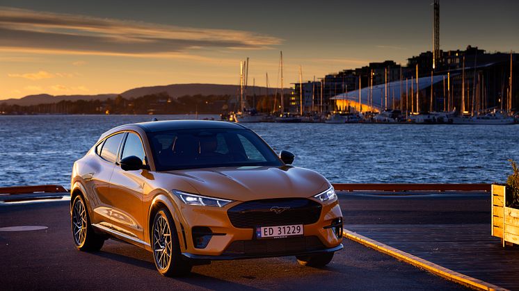 Ford Mustang Mach-E GT 2021 