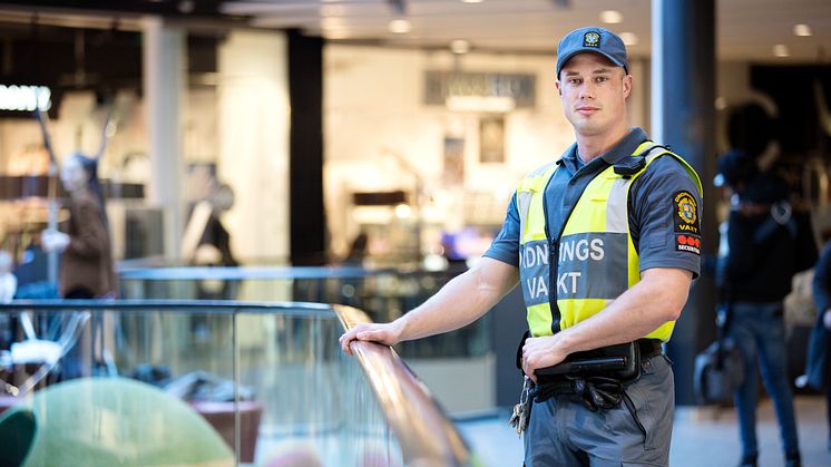 I veckan gick Moderaterna ut med förslaget att anlita 2000 statliga ordningsvakter för att avlasta Polisen. Foto: Securitas Sverige AB