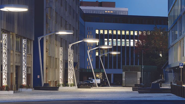 MCB-Mast