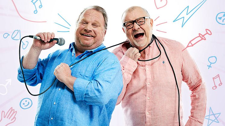 Claes Malmberg tillsammans med Stefan Livh och orkester på turné runt om i landet med "Malmberg full av Livh"!
