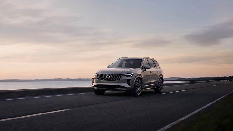 331887_New_Volvo_XC90_Exteriors.jpg