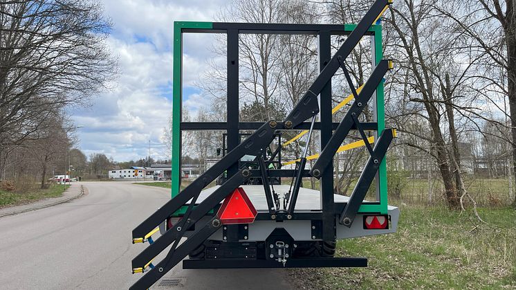 Balvagn Multicargo lastsäkring.jpg