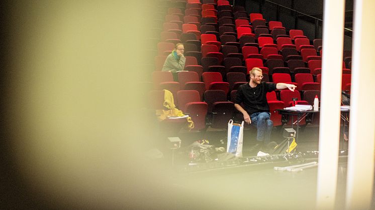 Regissör Erik Holmström Moderna tider