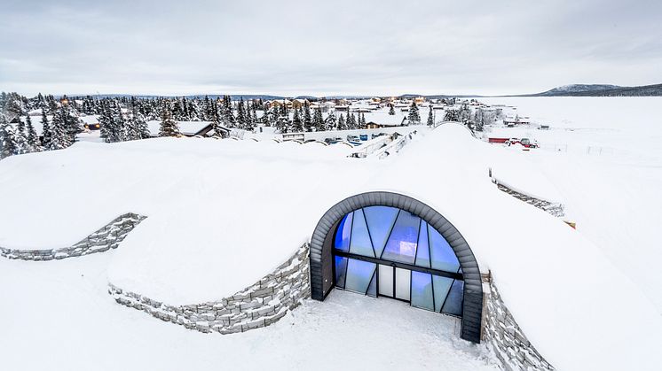 Ingången till Icehotel 365 Foto: Asaf Kliger
