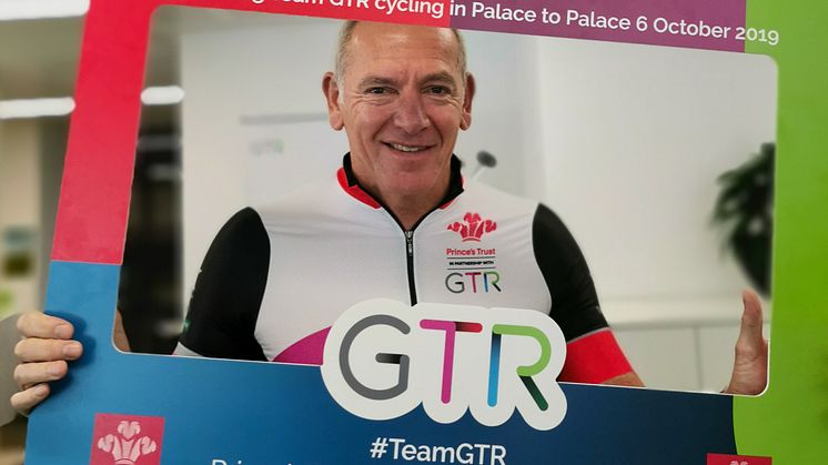 Palace to Palace cycle ride