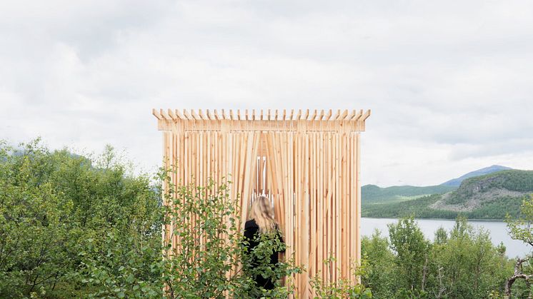 Fallet som tystnade, installation vid Saltoluokta turiststation, 2023. Foto: Jonas Eltes
