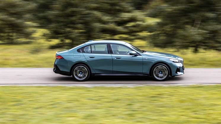 BMW i5