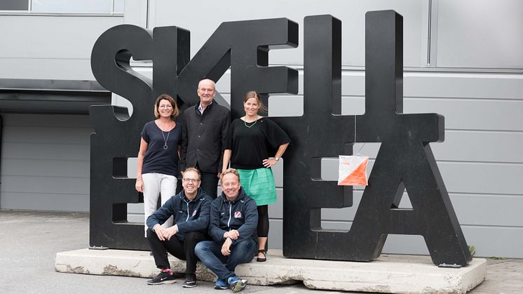 Foto: Ted Logart. Stående: Maria Broman, VD, Visit Skellefteå, Leif Gustafsson, Fritidschef, Skellefteå kommun, Helena Renström, Marknadschef, Skellefteå kommun, Sittande: Thomas Norström, ordf SOK, Ola Mannberg, SOK