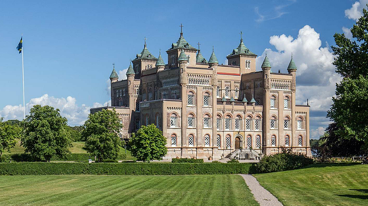 Stora_sundby_slott_webb.png
