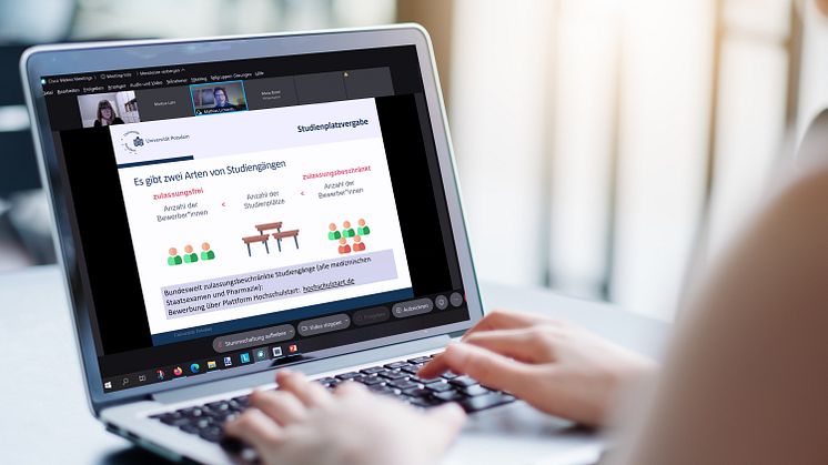 Der digitale Infoabend des Netzwerks Studienorientierung Brandenburg und der Präsenzstelle Luckenwalde am 25. Februar 2021 bot Einblicke in das Thema Studium.  (Bild: Adobe Stock / TH Wildau)