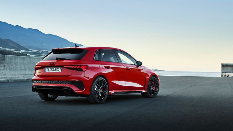 Audi RS 3 Sportback (Tangorød)