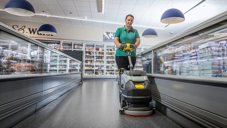 BD_35_15_C_Bp_retail_freezer_aisle_app_07_CI20-300_dpi.jpg