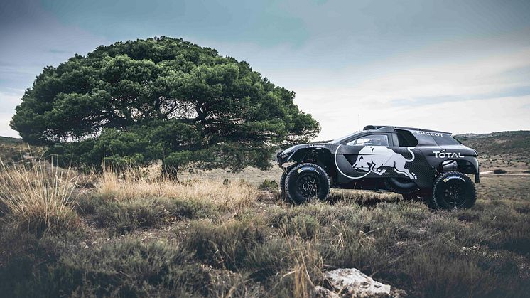PEUGEOT 2008 DKR – Ett nytt lejon är redo för Dakarrallyt 2016 