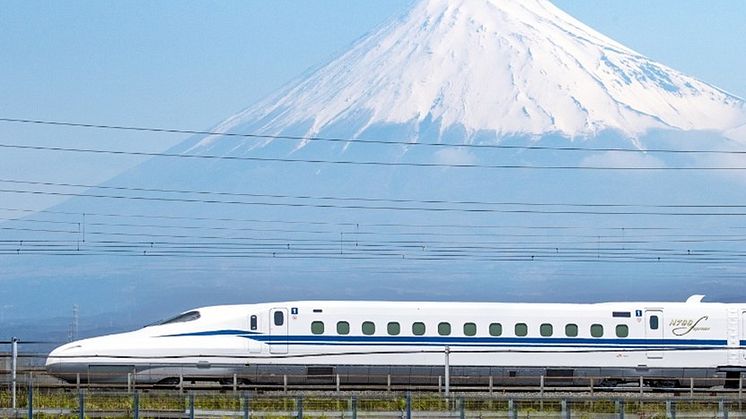 Tokaido Shinkansen N700S high speed train (Provided by Central Japan Railway Company)