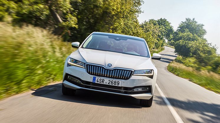 ŠKODA SUPERB iV