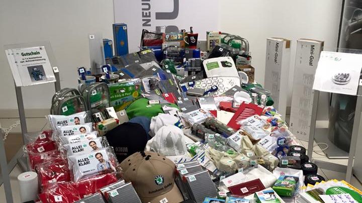 Bärenherz erhält Spende vom Autohaus Gohlke zum 25. Betriebsjubiläum 