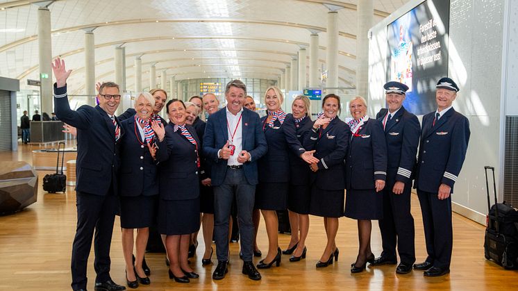 CEO Geir Karlsen with crew