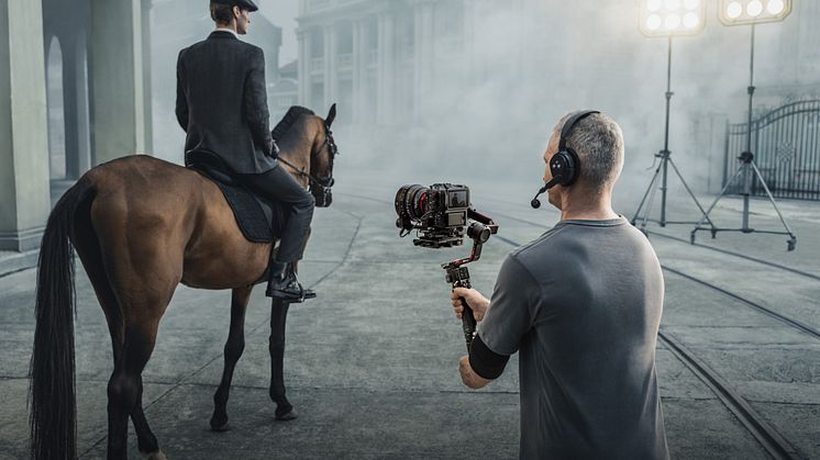 DJI RS 3 Pro – Key Visual (6 of 8)