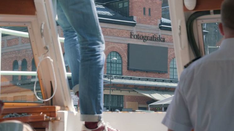 Fotografiska_bat_1x1_Grafik.mp4