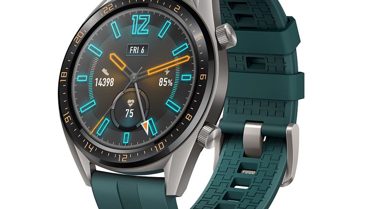Huawei Watch GT Active Edition är försedd med en 1,39” AMOLED HD-pekskärm med en upplösning på 454 x 454 pixlar, medan Elegant Edition har en likadan skärm i 1,2” utförande, med en upplösning på 390 x 390 pixlar. 