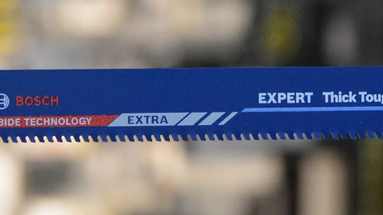 Bosch Expert Thick Though Metal Liggende 