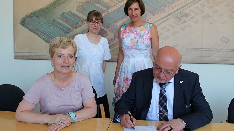 Besserer Studieneinstieg: Technische Hochschule Wildau und Hochschule Magdeburg-Stendal kooperieren bei Programmen zum Abbau von Wissensdefiziten in Mathematik