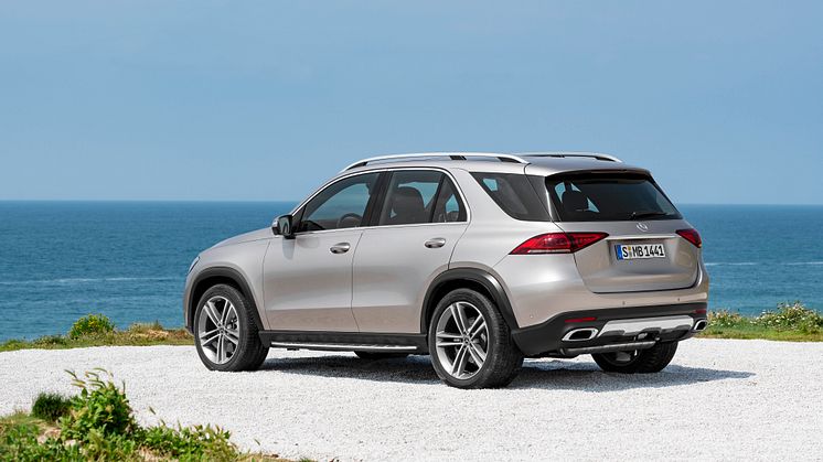 Mercedes-Benz-GLE-01