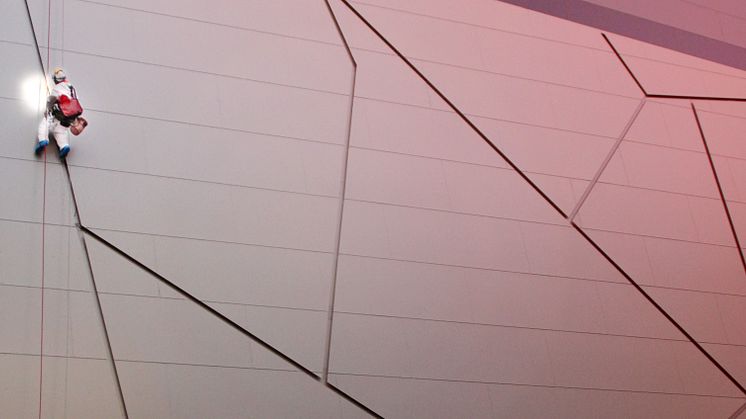 Mall of Scandinavia lyser upp med hjälp av Klätterteknik