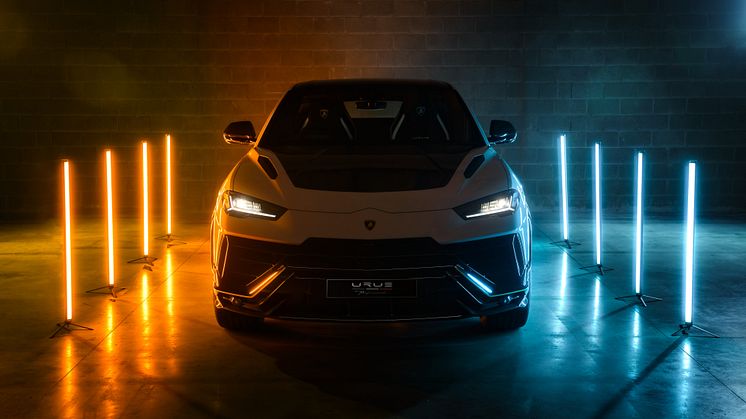 Lamborghini Urus Performante Essenza SCV12 Limited Edition