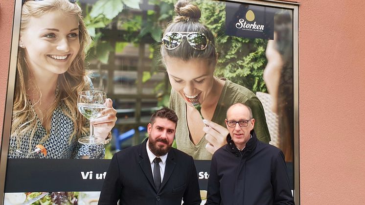 Alingsås nya krögare Chris Borchardt tillsammans med centrumchefen på Gallerian Storken, Ingvar Ivarsson. 