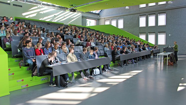 Schnuppervorlesungen, Workshops und Schülerlabore am Zukunftstag für Mädchen und Jungen