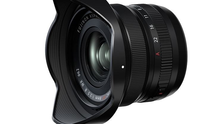 XF8mm_lensLeftNANAME_hood