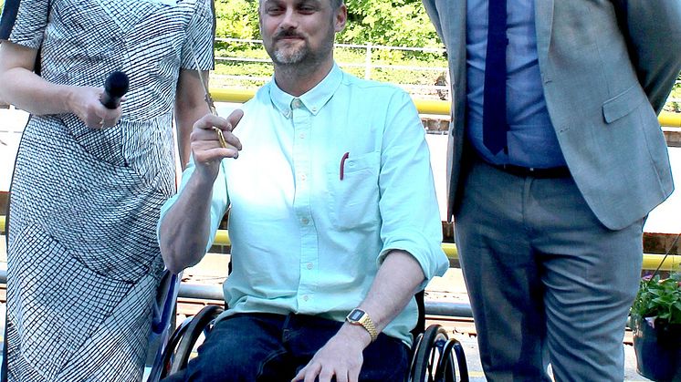 Celebrating the opening of the accessible ramp at Hadley Wood station - Francesca Caine, Will Pike, Andrew Sidgwick web