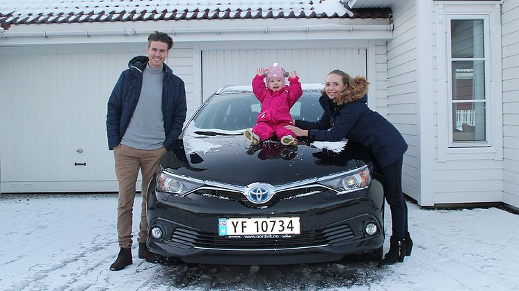 Første Toyota solgt på nett!