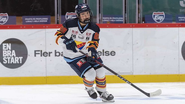 Hockeyspelaren Nicole Hall fick typ 1-diabetes i april