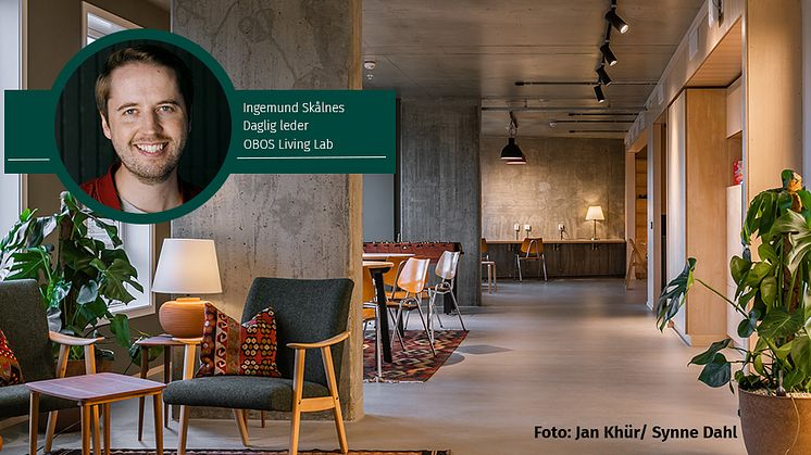 Fellesrom og innendørs hage med dagslys i 1.etasje. Foto: Synne Dahl / Ingemund Skålnes, daglig leder i OBOS Living Lab. Foto: Jan Khür