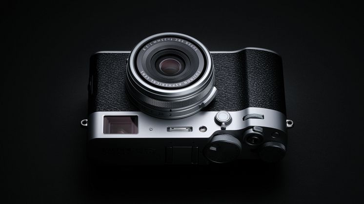 X100VI_black back_16