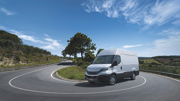 I september var IVECO Daily nummer 2 med 20,9% markedsandel, og i oktober gik den til tops med 22,9%.