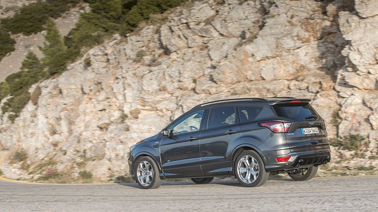 ST-Line_Kuga_027
