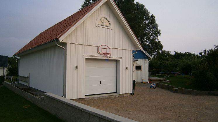 Enkelgarage från Lövångers Bygg
