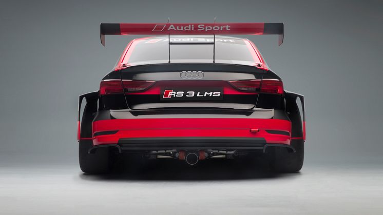 Audi RS3 LMS