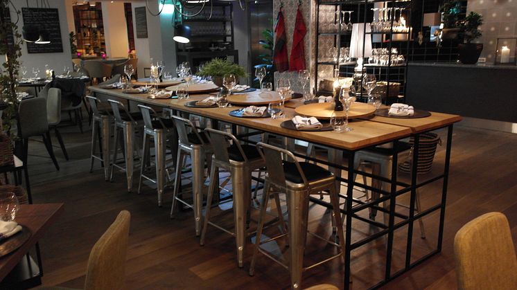 Community table, Kitchen & Table, Clarion Hotel Admiral, Bergen