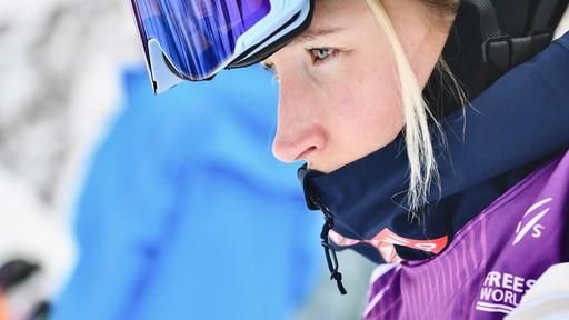 Moa Gustafson gör sin bästa världscupsäsong och ligger på en total 14:e plats i parallellcupen