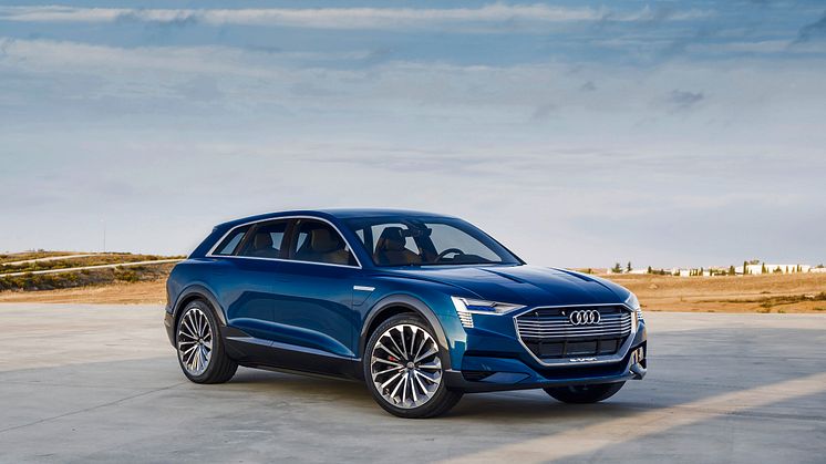 Audi e-tron quattro concept - static front