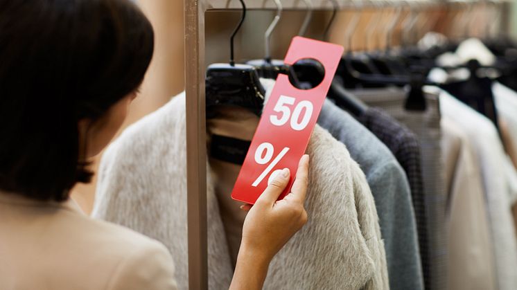 Majoriteten anser att hållbarhet är viktigt, men läget är annorlunda när vi fattar köpbeslutet. Genom att förstå köparens attityder till hållbarhet kan företag bli mer framgångsrika. Foto: Envato