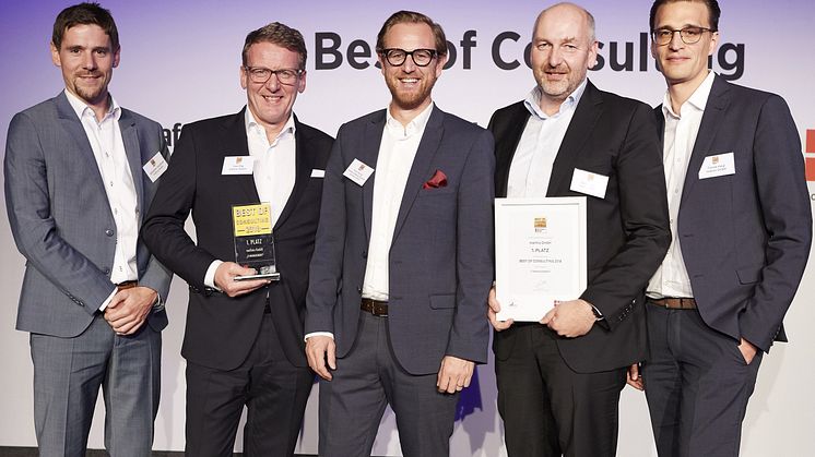 Freude über den Best of Consulting-Award der Wirtschaftswoche bei maihiro und Trelleborg Sealing Solutions. © Frank Beer für WirtschaftsWoche