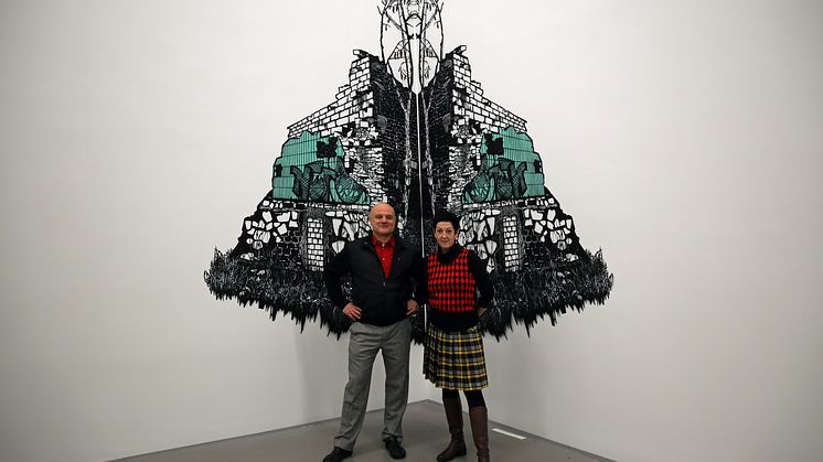 Das Künstlerehepaar Schröter in ihrer Ausstellung "Montevideo" im Museum der bildenden Künste Leipzig 2018