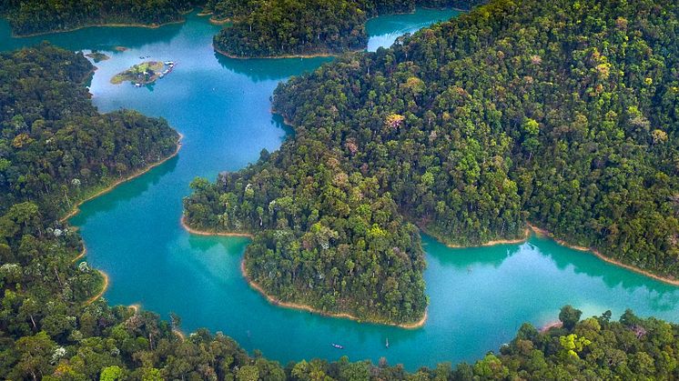 New Asia Pacific study reveals overall progress in sustainability reporting but critical gaps remain; PwC and NUS Business School