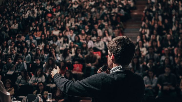 Stage fright: I’m just not comfortable presenting to a crowd