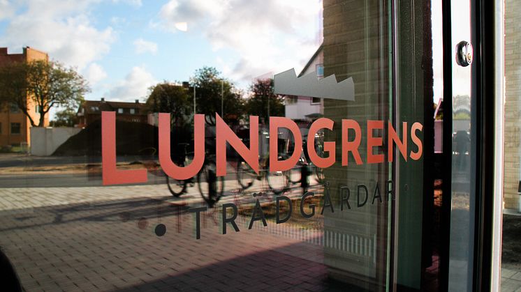 HFAB minskar sin energianvändning. Samma energimängd som HFAB använde till 10 000 lägenheter 2001 hade räckt till 15 000 lägenheter idag. Nyproduktionerna Lundgrens trädgårdar, Armadan och Järnmalmen har bidragit till det goda resultatet.